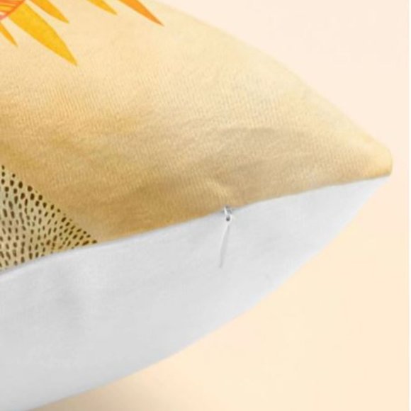 Orange flower throw pillow - Picture 4 of 4